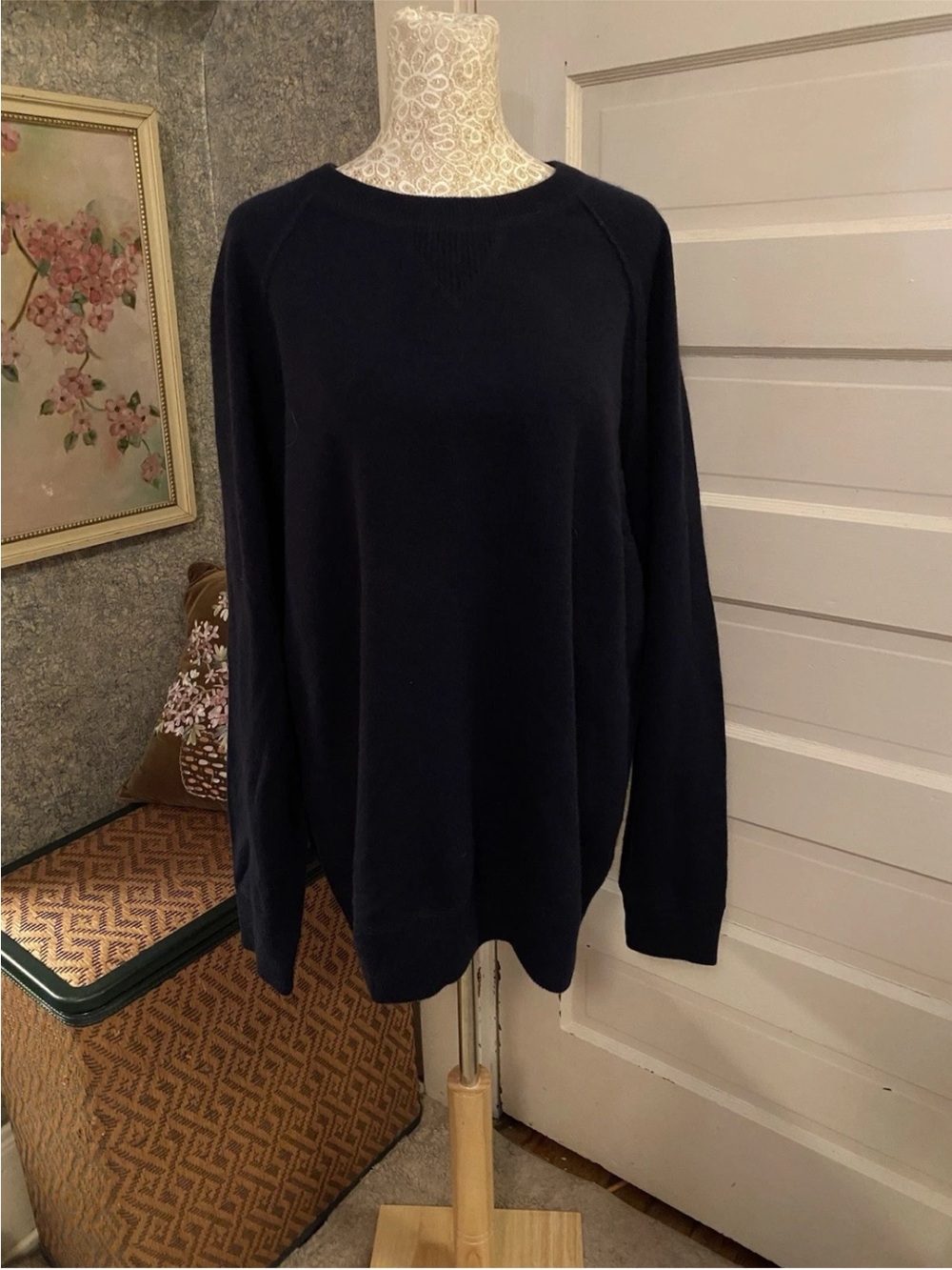 NWT AE77 Sweater XLarge Navy Blue Cashmere Crewneck Soft American Eagle Luxury